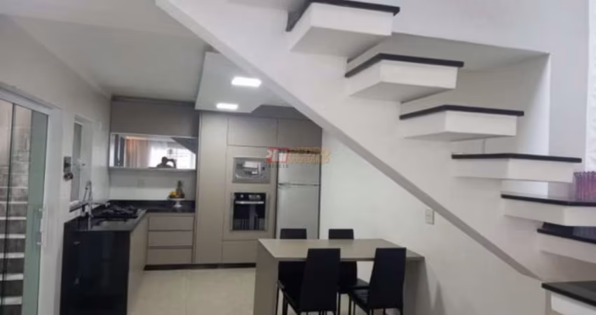 Sobrado no Bairro Vila Sacadura Cabral em Santo André.