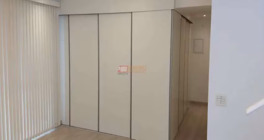 Duplex no Bairro Vila Madalena em São Paulo.