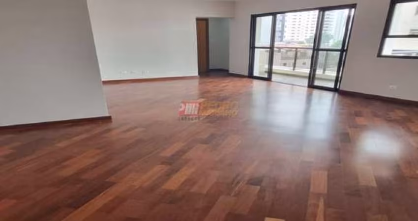 Apartamento no Bairro Vila Bastos em Santo André