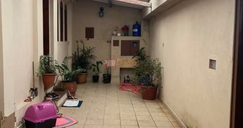 Terreno no Bairro Vila Scarpelli em Santo André