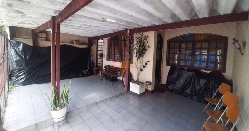 Casa Térrea no Bairro Santa Maria em Santo André
