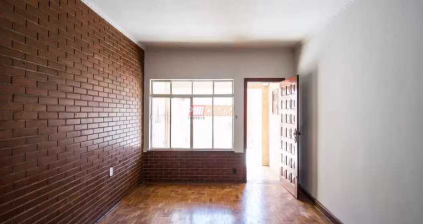 Casa Térrea no Bairro Vila Alpina em Santo André