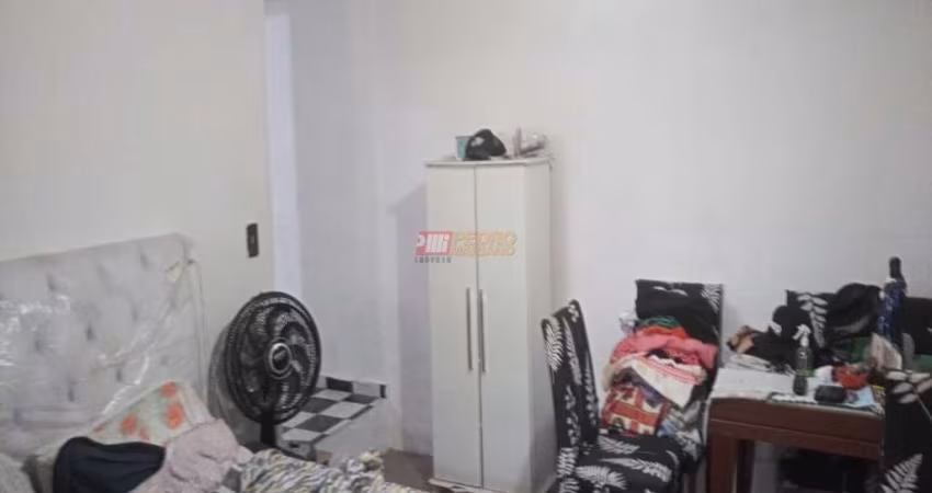 Casa Térrea no Bairro Vila Sacadura Cabral em Santo André