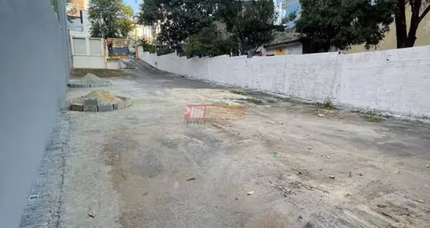 Terreno à venda na Rua Adolfo Bastos, 422, Vila Bastos, Santo André