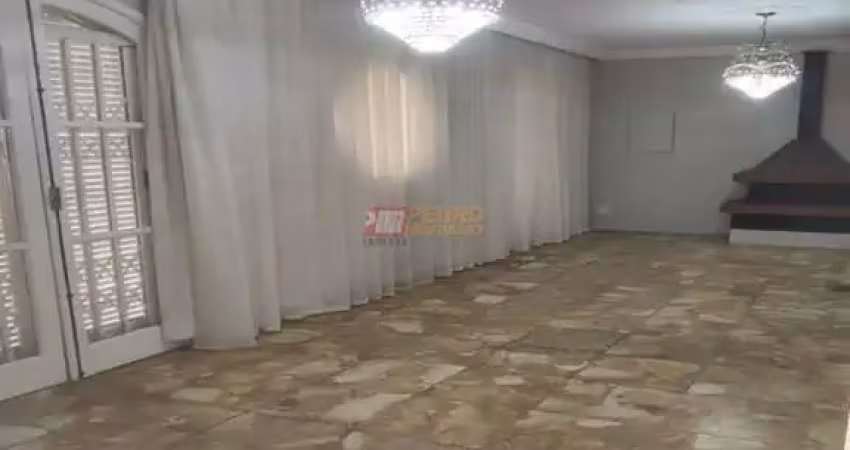 Casa com 4 quartos para alugar na Rua Paquequer, 124, Santa Maria, Santo André