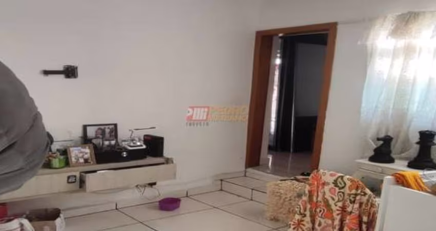 Casa Térrea no Bairro Vila Palmares em Santo André