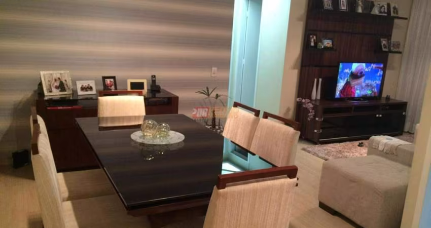 Apartamento no Bairro Jardim Santa Teresa em São Paulo.