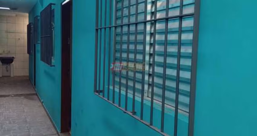 Casa Térrea no bairro Vila Livieiro em São Paulo.