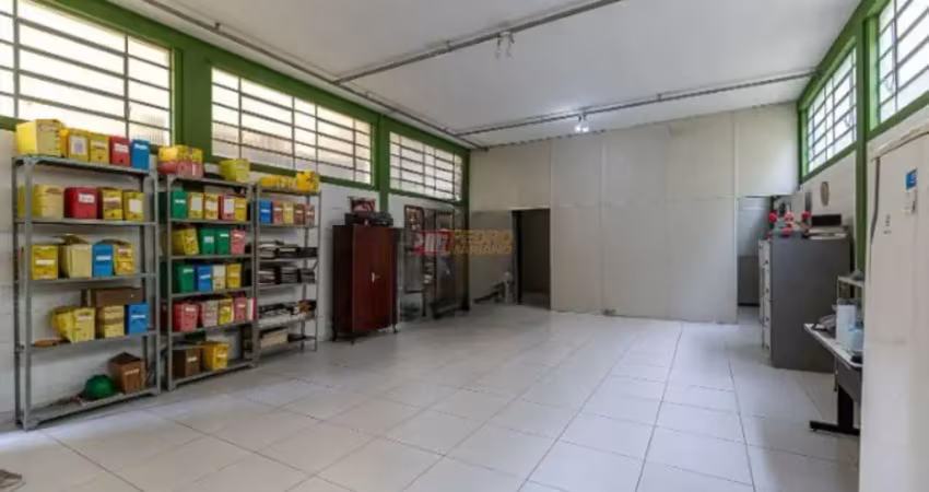 Barracão / Galpão / Depósito à venda na Rua Piracicaba, 573, Vila Valparaíso, Santo André