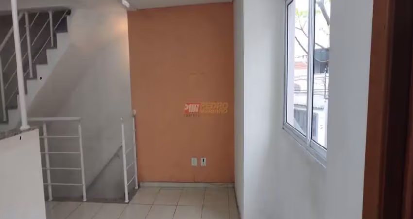 Casa com 2 quartos à venda na Rua Vitória, 269, Vila Assunção, Santo André