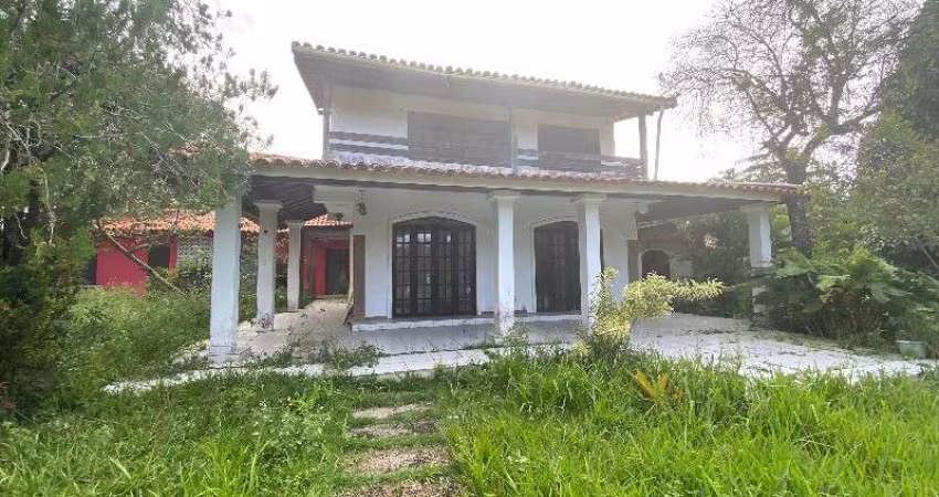 Casa para venda ou Locação no Encontro das Águas com fácil acesso