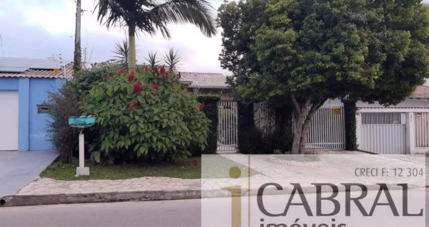Casa para VENDA no bairro Jardim Araçá, localizado na cidade de Paranaguá / PR.