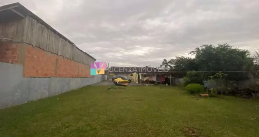 Terreno amplo, bairro fátima, joinville, santa catarina.