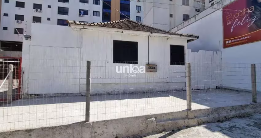 Terreno à venda na Rua Olavo Bilac, 682, Nossa Senhora de Fátima, Santa Maria