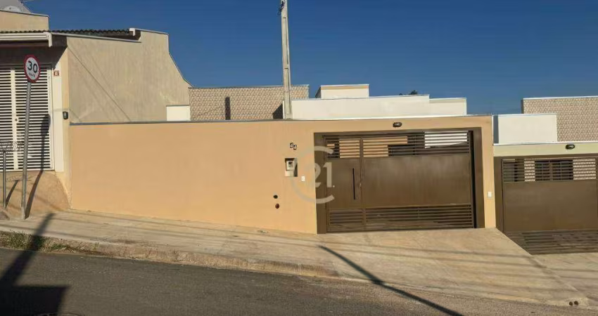 Casa com 3 dormitórios à venda, 90 m² por R$ 640.000,00 - Jardim Regente - Indaiatuba/SP