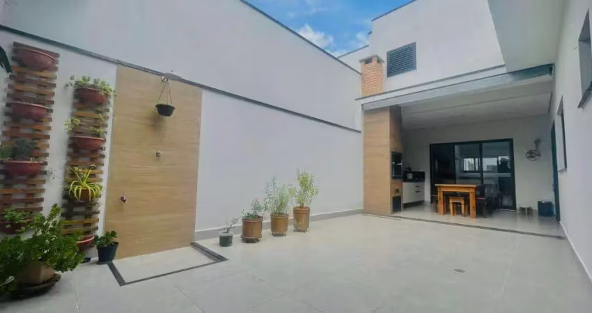 Casa com 3 quartos à venda, 145 m² por R$ 1.250.000 - Jardim Mantova - Indaiatuba/SP