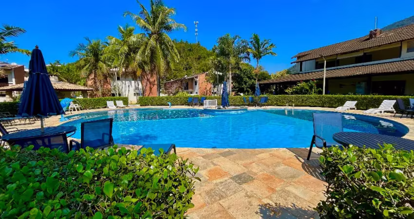 Apartamento à venda praia da enseada 2 quartos próximo a praia