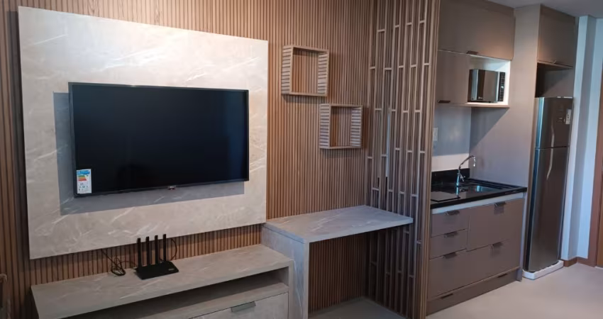 Studio mobiliado à venda no Barra Premium