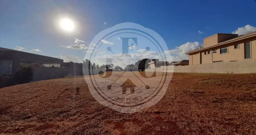 Terreno em condomínio fechado à venda no Fazenda Santa Maria, Cravinhos 