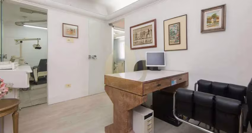 Sala comercial à venda na Rua Cândido de Leão, Centro, Curitiba