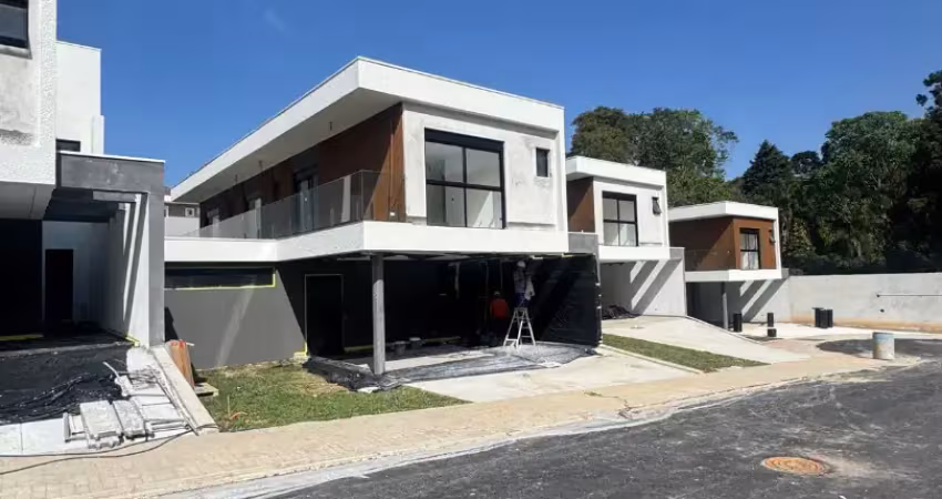 Casa em condomínio fechado com 4 quartos à venda na Avenida Cândido Hartmann, 3363, Santo Inácio, Curitiba