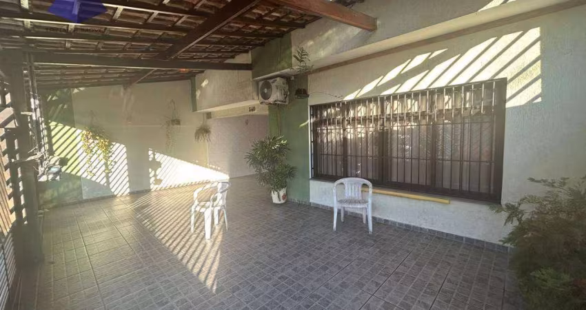 Casa com 3 dormitórios à venda, 200 m² por R$ 675.000,00 - Jardim Santa Beatriz - Guarulhos/SP