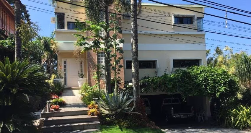 Casa com 4 quartos suítes à venda, 800 m² por R$ 2.500.000 - Piratininga - Niterói/RJ