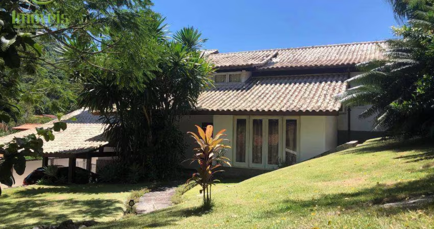 Casa com 5 Quartos à venda, por R$ 1.590.000 - Itaipu - Niterói/RJ