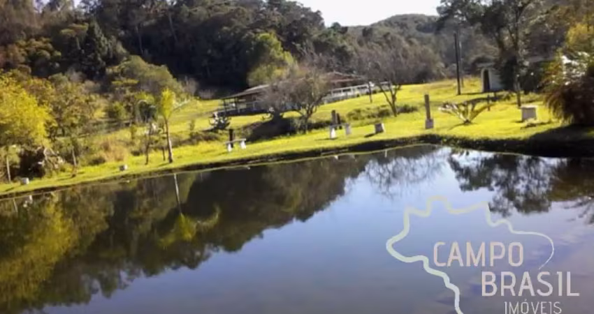 Chácara / sítio com 3 quartos à venda na Estrada Principal, Zona Rural, Paraibuna