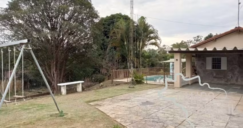 ÓTIMA CHÁCARA 1.600MTS EM CAÇAPAVA A 4 KM DO ASFALTO!
