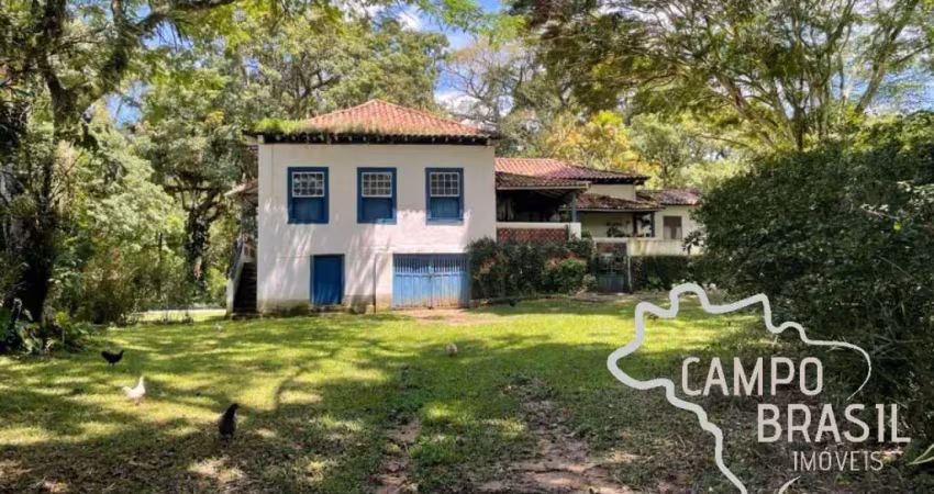 Linda fazenda 46 alqueires, topografia mista e casarão!