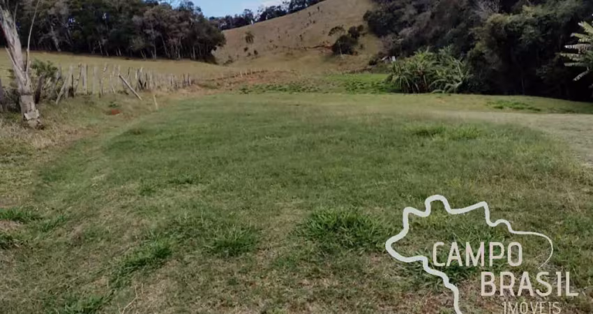 Ótima área 4.600mts em santo antonio do pinhal para construir a chácara dos seus sonhos!