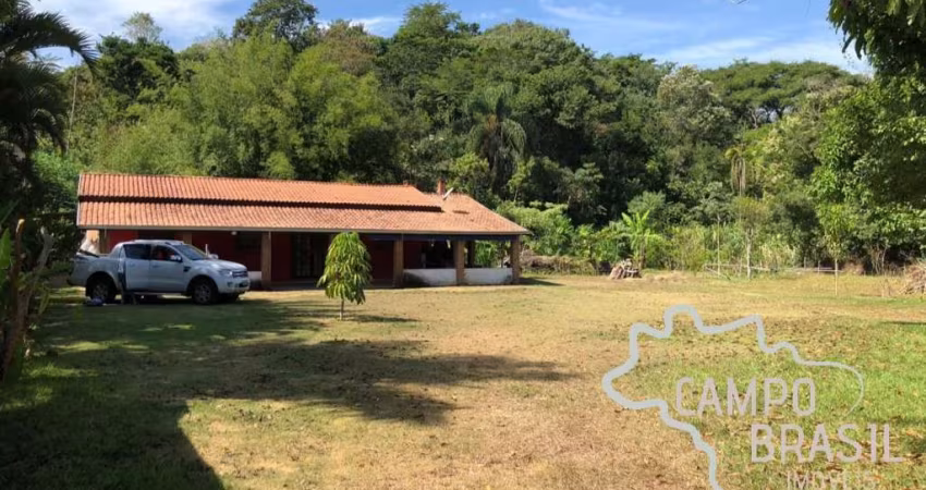 EXCELENTE CHÁCARA PROXIMO AO CENTRO DE SÃO JOSÉ DOS CAMPOS !