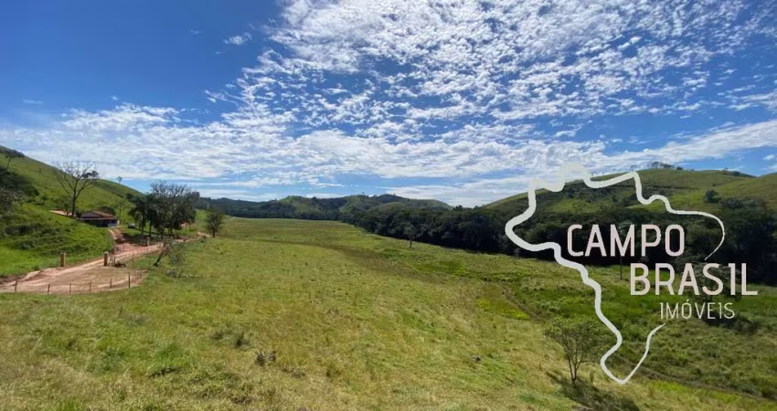 FAZENDA DE 183 ALQUEIRES COM BOA PARTE PLANA COM POTENCIAL PARA CONFINAMENTO E FÁCIL ACESSO NO VALE DO PARAÍBA