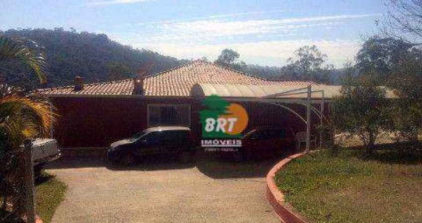 CH00269 - CHÁCARA DE 5.269M² COM LAREIRA, CANIL E GALINHEIRO, EM SÃO ROQUE - SP