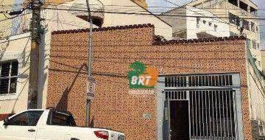 CA00153 - CASA DE DOIS ANDARES NO CENTRO DE SÃO ROQUE-SP
