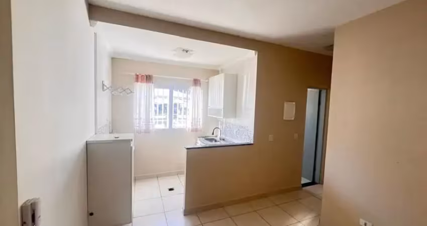 AP00240 - APARTAMENTO TÉRREO E SEMIMOBILIADO, EM SÃO ROQUE - SP