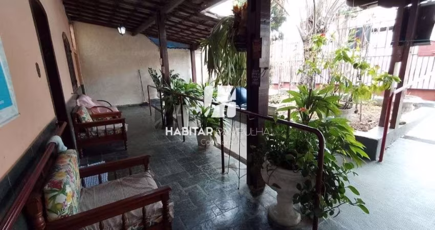 Casa com 3 quartos à venda na Santa Amélia, Belo Horizonte 