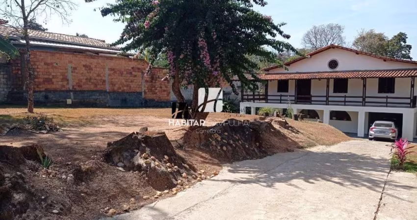 Casa com 3 quartos à venda em Braúnas, Belo Horizonte 