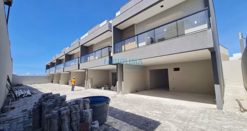 Casa a venda, condomínio no Miragem, Buraquinho, Lauro de Freitas