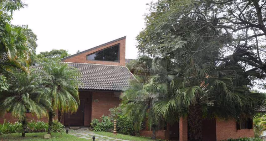 Casa com 4 dormitórios à venda, 540 m² por R$ 1.950.000,00 - Granja Viana - Jandira/SP