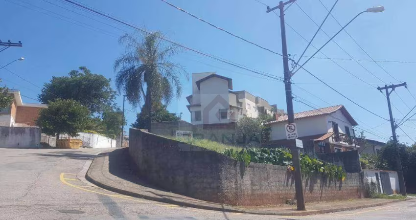 Terreno à venda, 370 m² por R$ 735.000,00 - Centro (São Roque) - São Roque/SP
