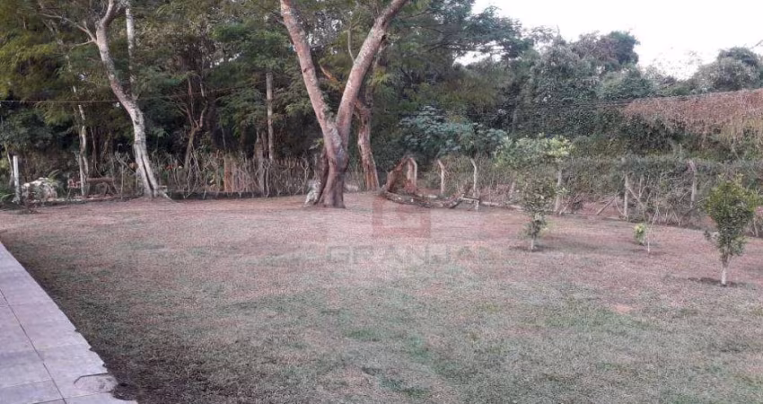 Casa com 3 dormitórios à venda, 11 m² por R$ 402.800,00 - Granja Viana - Cotia/SP