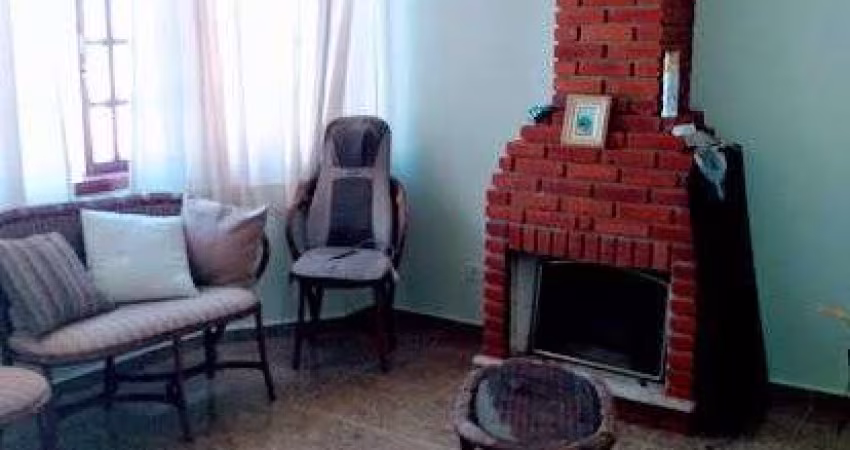 Casa com 4 dormitórios à venda, 187 m² por R$ 1.600.000,00 - Granja Viana - Cotia/SP