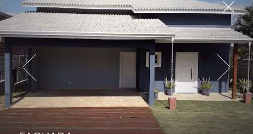 Casa com 3 dormitórios à venda, 296 m² por R$ 990.000,00 - Vargem Grande Paulista - Vargem Grande Paulista/SP
