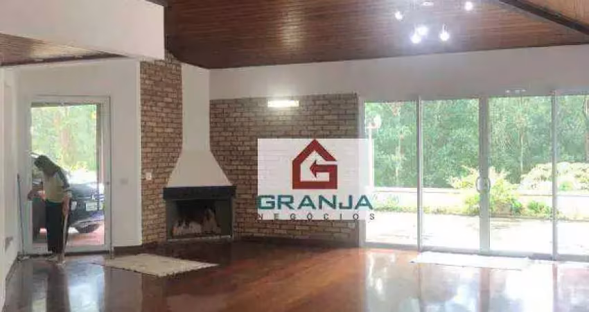 Casa terrea com 3 suítes em terrenos de 2.000 em condominio