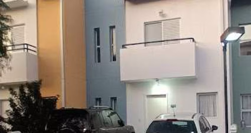 Casa com 3 dormitórios à venda, 89 m² por R$ 600.000,00 - Granja Viana - Cotia/SP