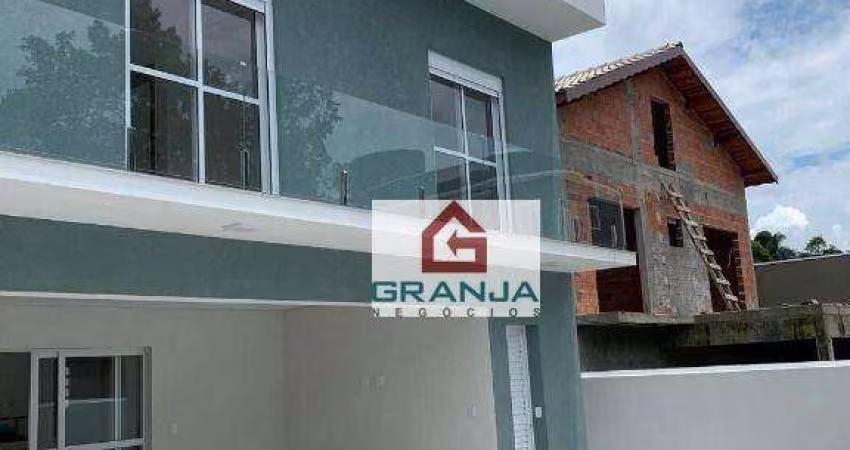 Toda infraestrutura de ar condicionado já pronta  Aquecimento a gás já instalado  Compressor para aumentar a pressão da água.