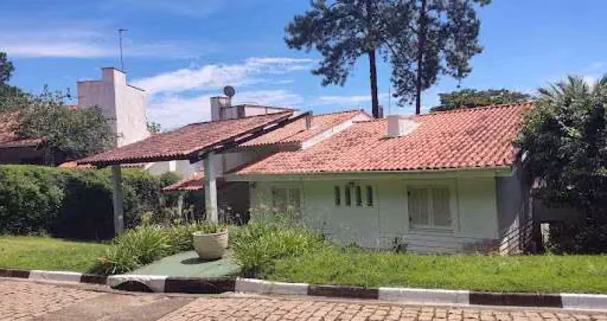 Casa com 3 dormitórios à venda, 237 m² por R$ 1.300.000,00 - Granja Viana - Carapicuíba/SP