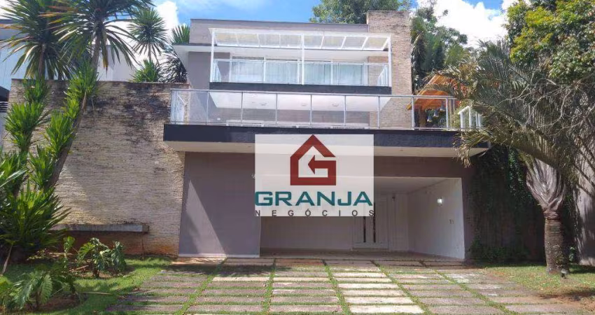 Incrível Casa com 3 suítes, planejados, climatizada! à venda, 400 m² por R$ 2.390.000 - Granja Viana - Carapicuíba/SP